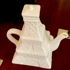 Eiffel Tower Teapot!